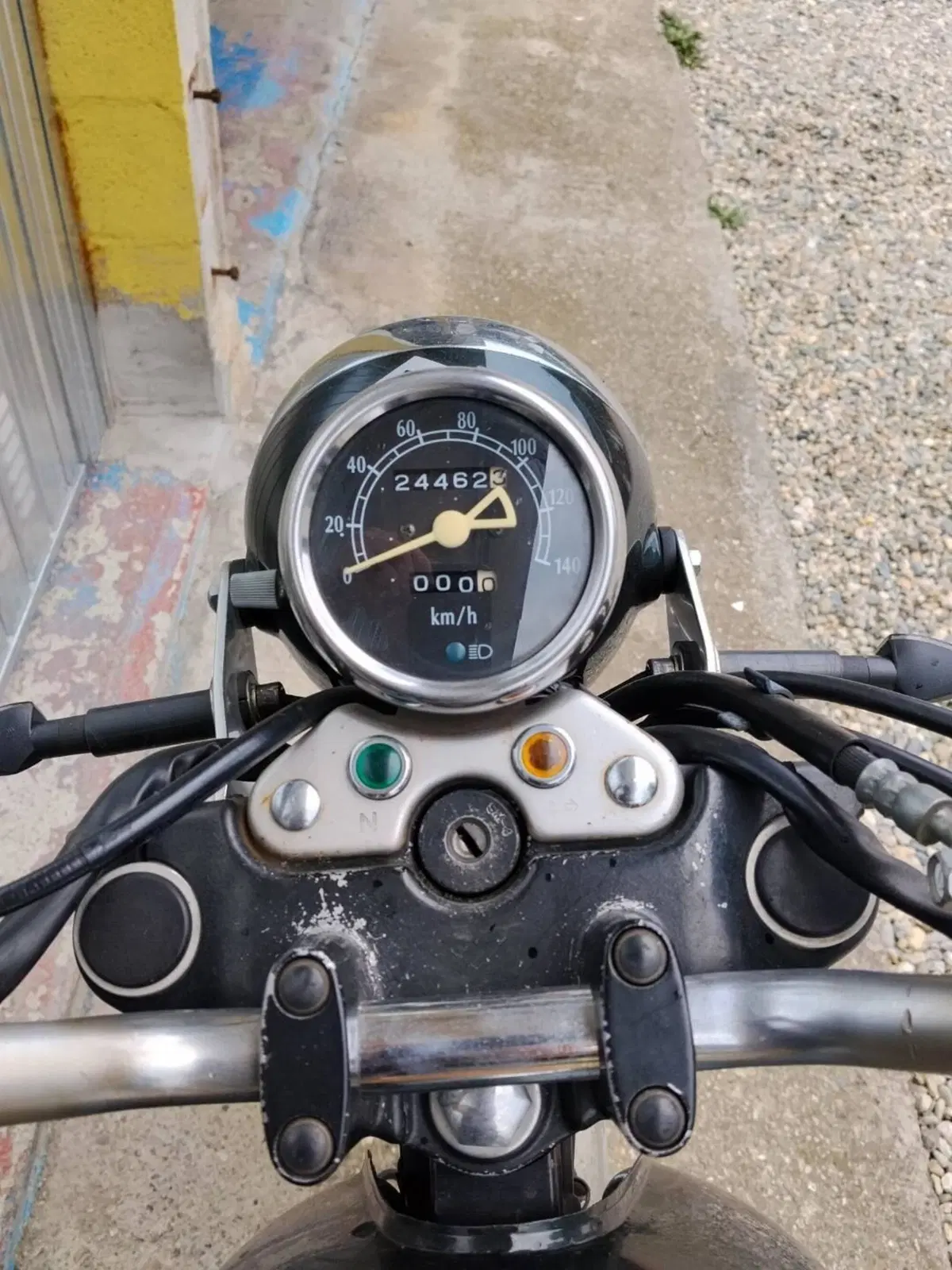 Suzuki TU 250 X (1997 - 03) (3)