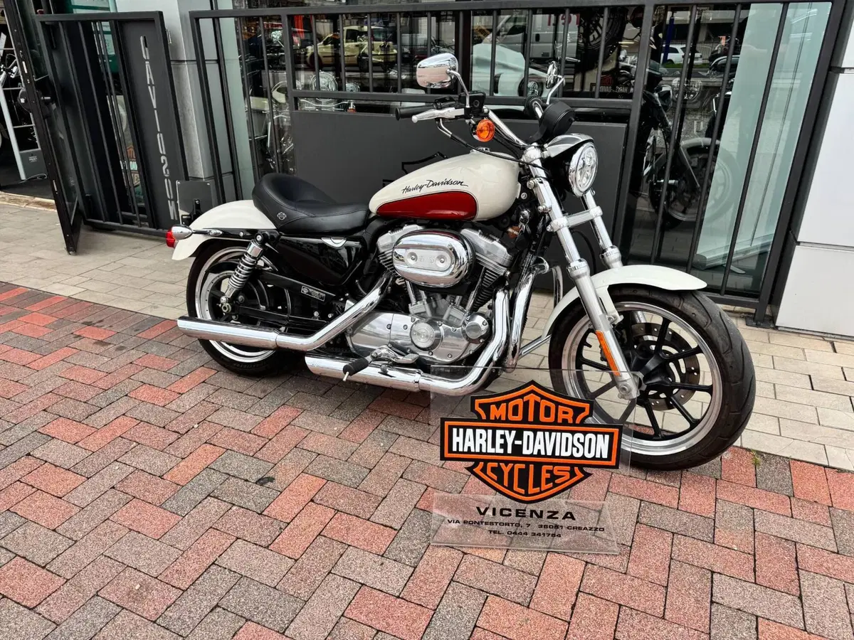 Harley-Davidson 883 Low (2008 - 12) - XL 883L