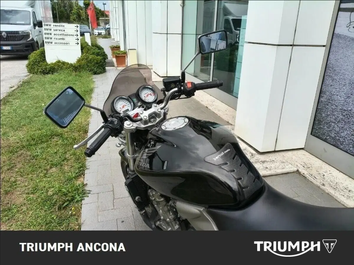 Honda Hornet 600 (2003 - 04) (5)
