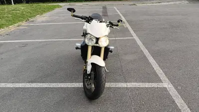 Triumph Street Triple (2007 - 12) usata