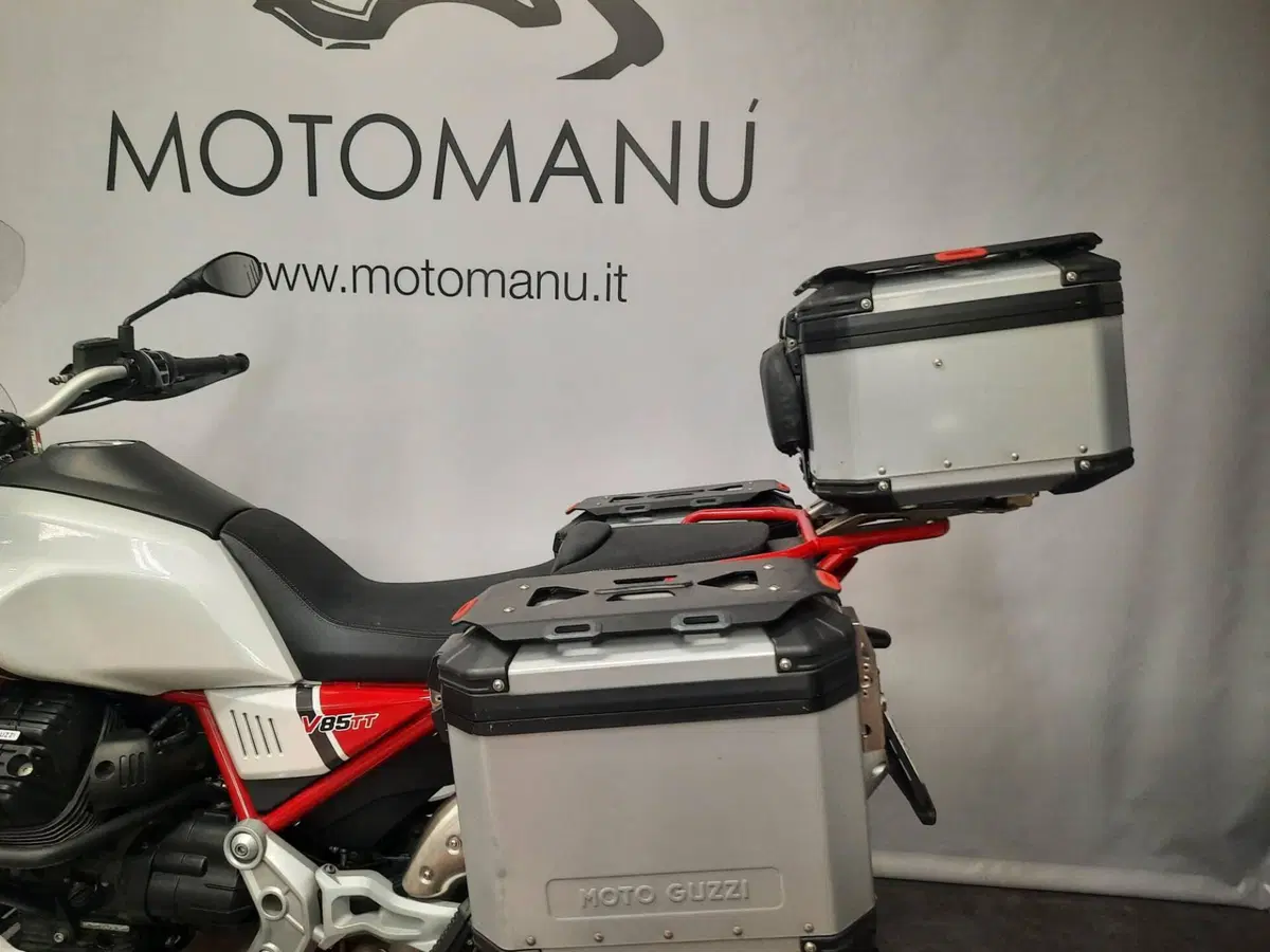 Moto Guzzi V85 TT (2019 - 20) (18)