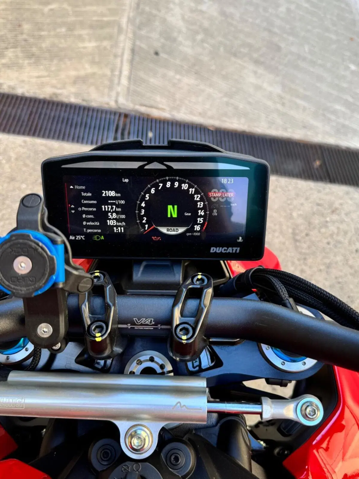 Ducati Streetfighter V4 S (2025 - 26) (3)