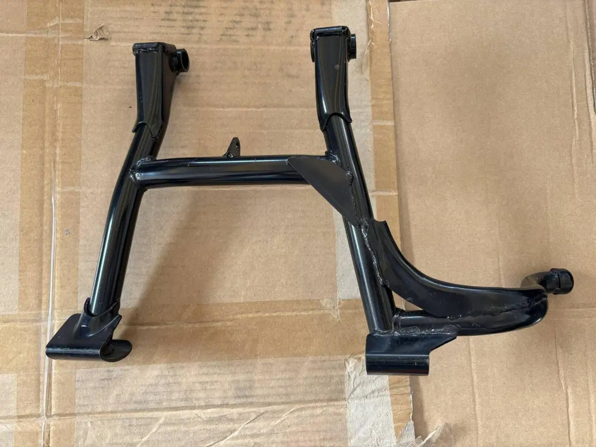 Cavalletto centrale Yamaha (2)