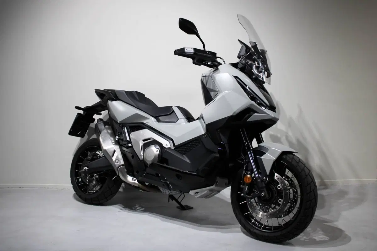 Honda X-ADV 750 (2025 - 27) (2)