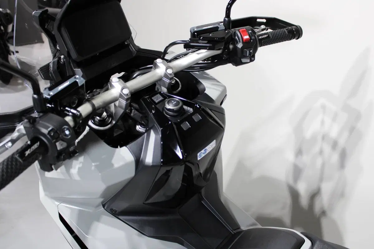 Honda X-ADV 750 (2025 - 27) (5)