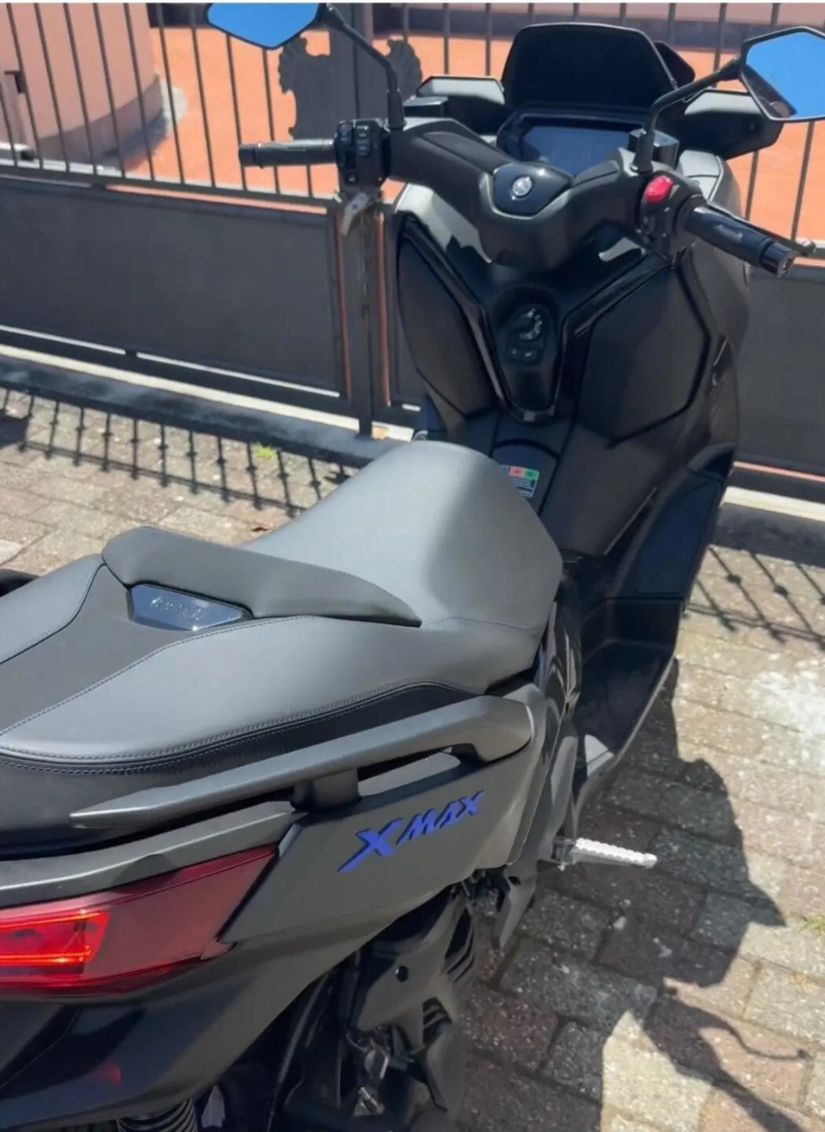 Yamaha X-Max 125 (2025 - 26) (2)