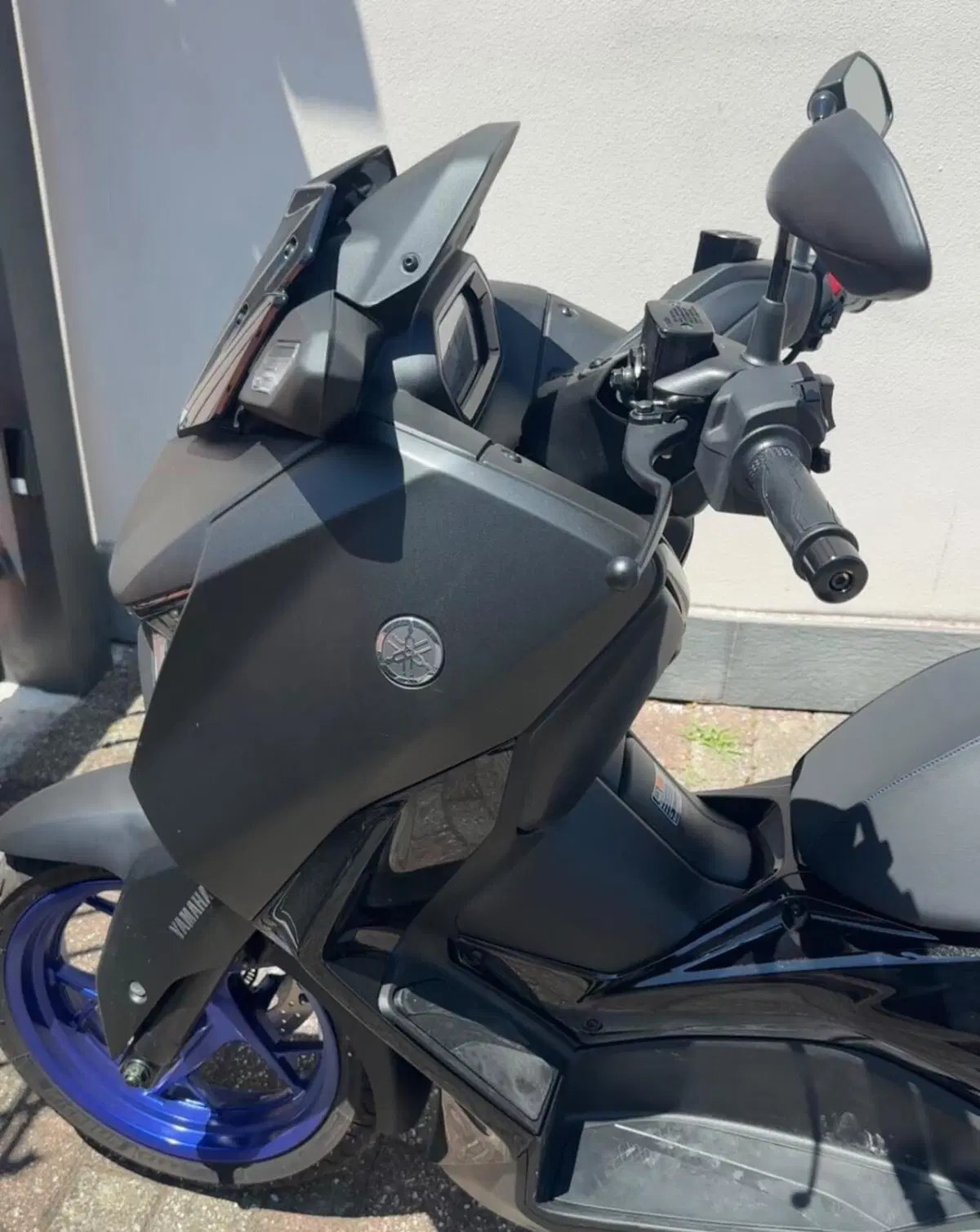 Yamaha X-Max 125 (2025 - 26) (6)