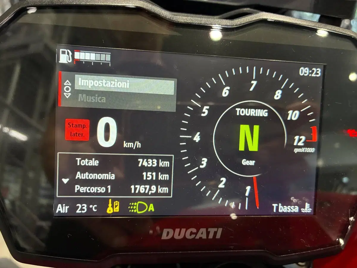 Ducati Diavel V4 (2023 - 26) (10)