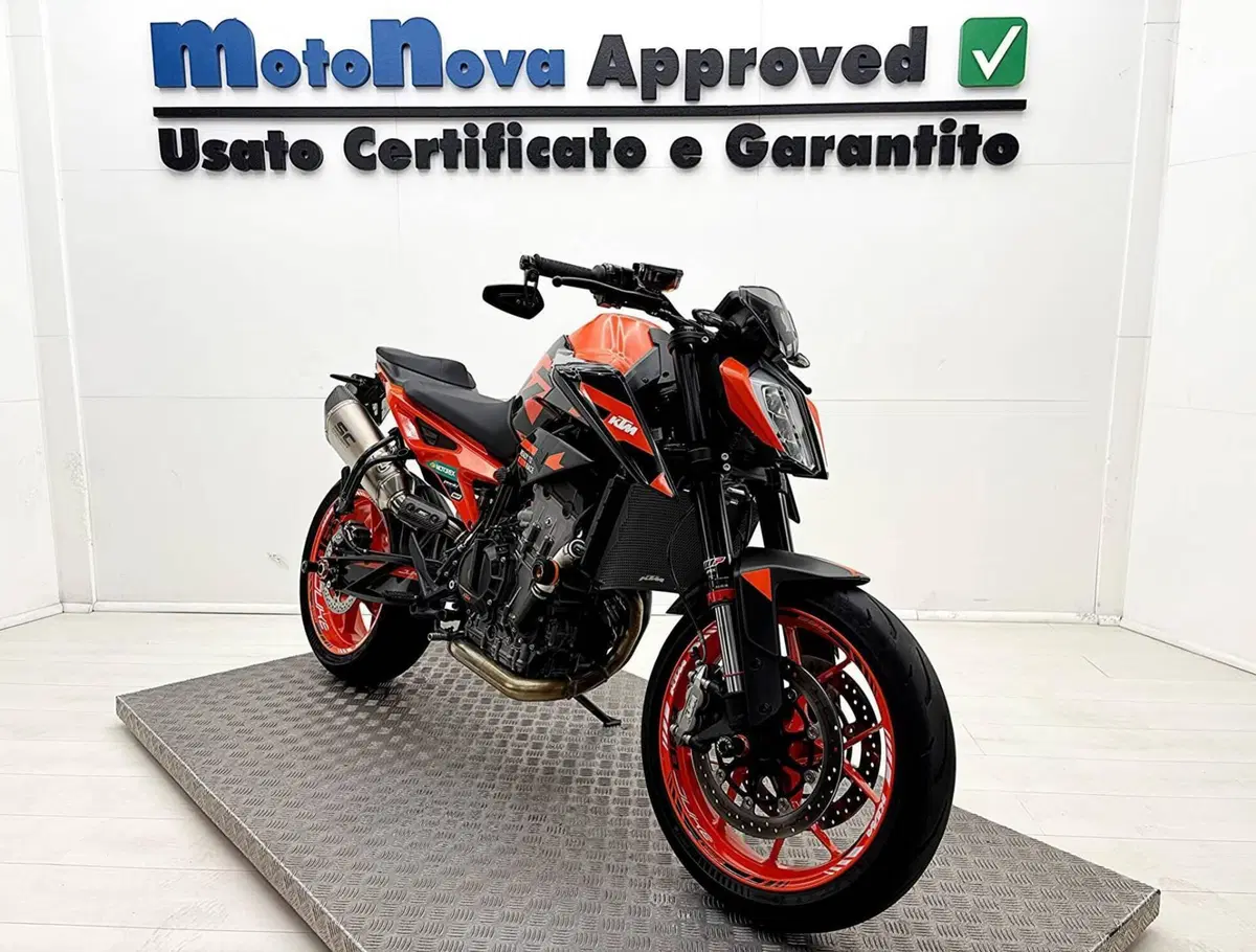 KTM 890 Duke R (2021 - 23) (5)