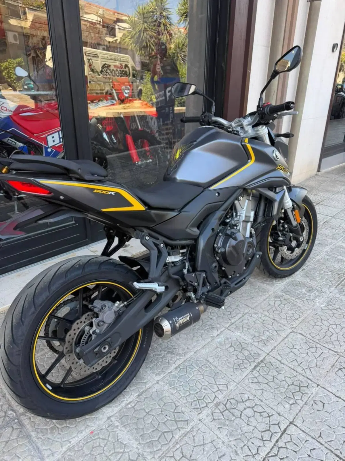 Voge Brivido 500R (2021 - 24) (3)