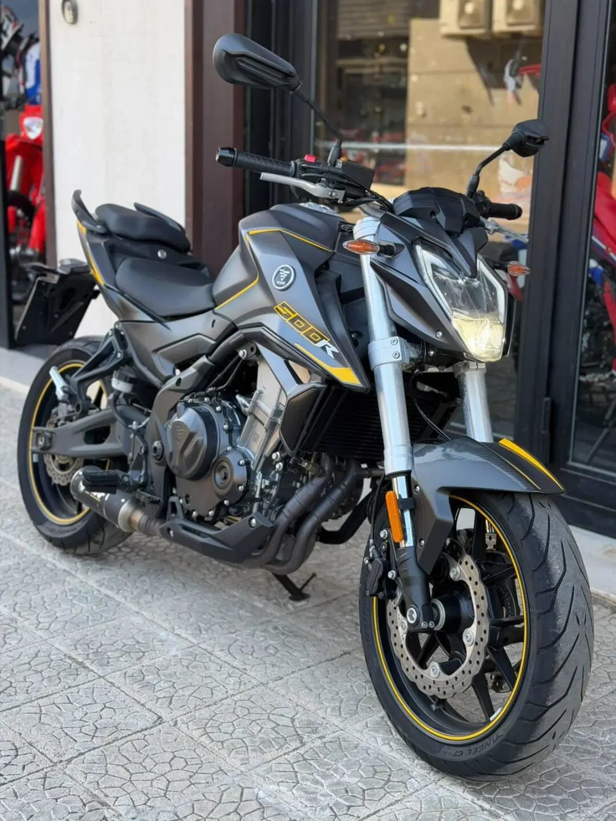 Voge Brivido 500R (2021 - 24) (2)