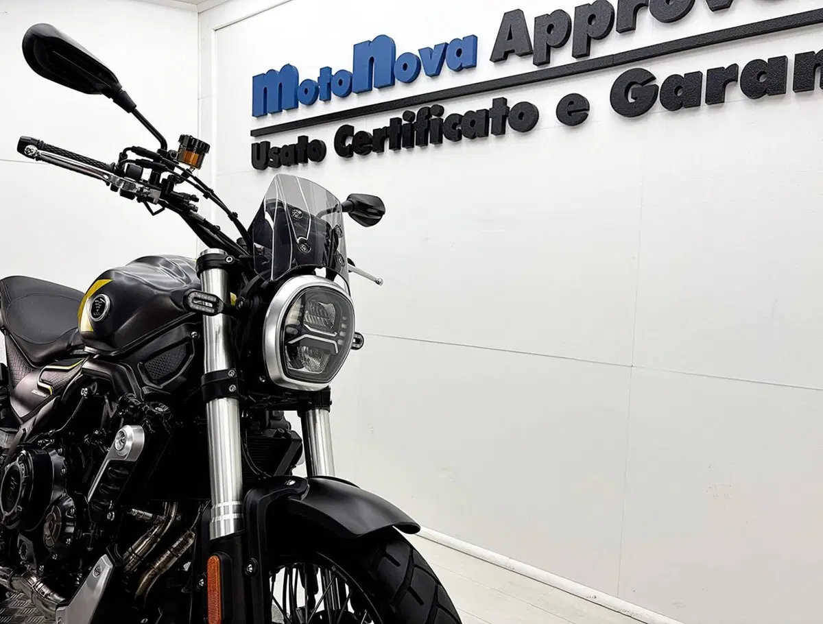 Voge Trofeo 525ACX Scrambler (2023 - 26) (12)