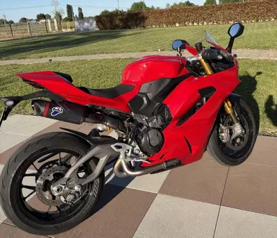 Ducati Panigale V2 S (2025 - 26) usata