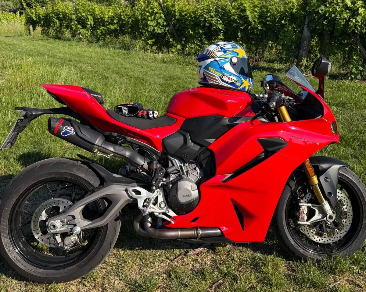 Ducati Panigale V2 S (2025 - 26) (3)