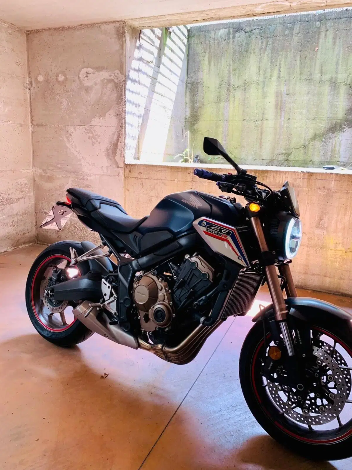 Honda CB 650 R (2019 - 20) (2)