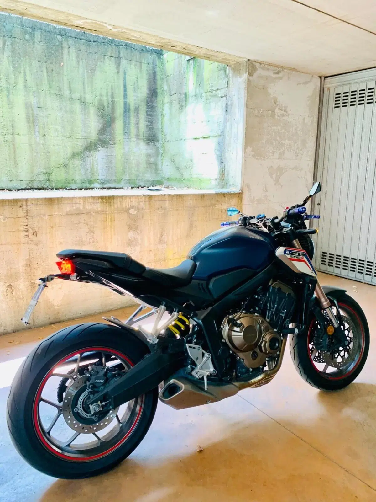 Honda CB 650 R (2019 - 20) (3)