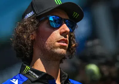 MotoGP 2026. Alex Rins e il mistero dell'emicrania in pista: 'Non so cosa mi stia succedendo'