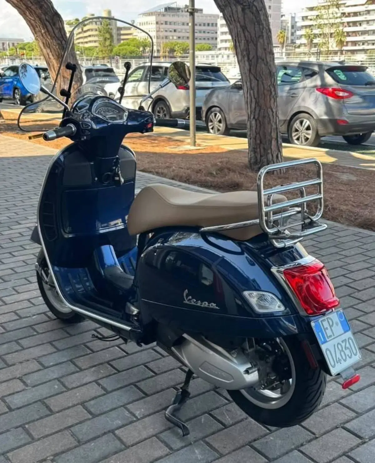 Vespa GTS 300 (2017 - 18) (5)