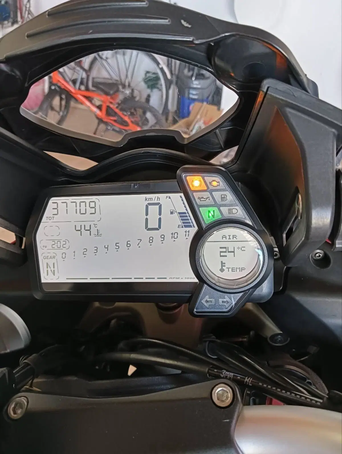 Ducati Multistrada 1200 ABS (2010 - 12) (5)