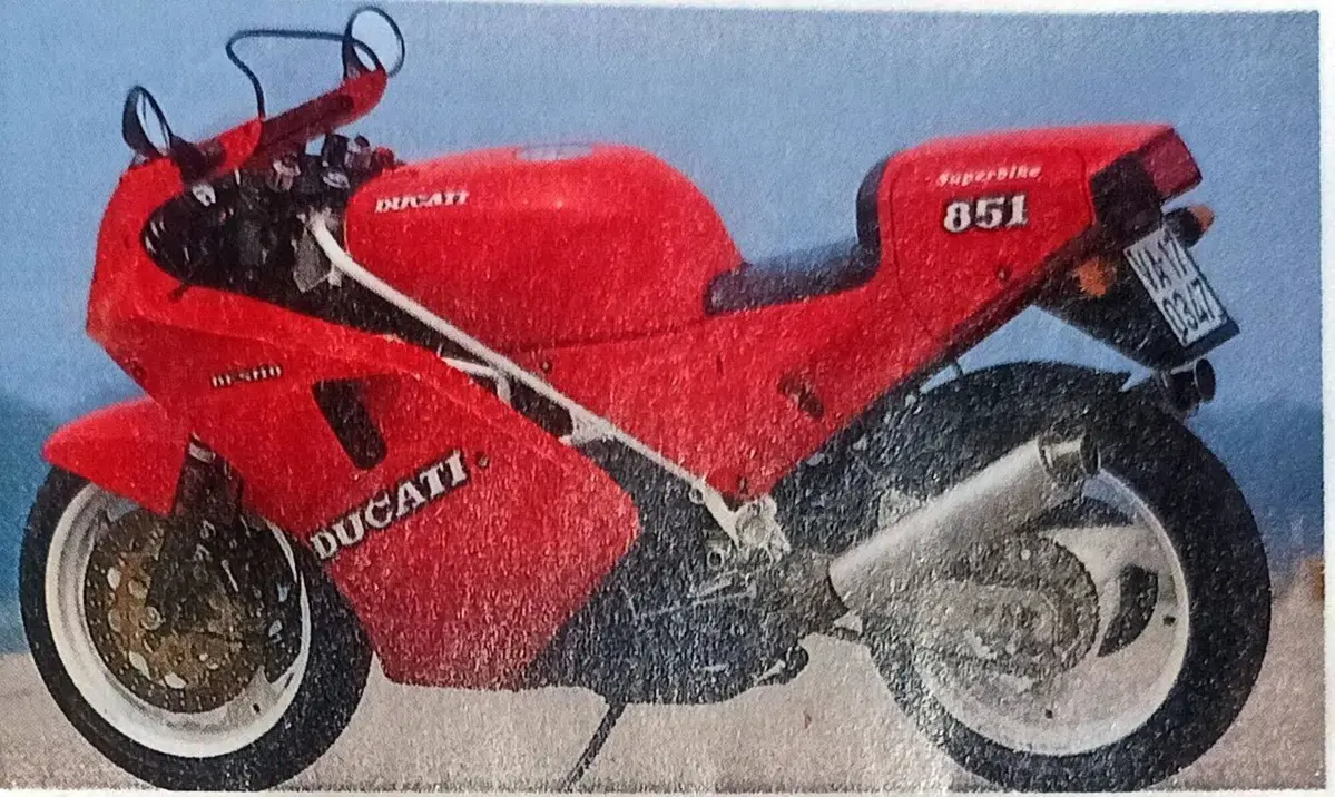 Ducati 851 Superbike (6)