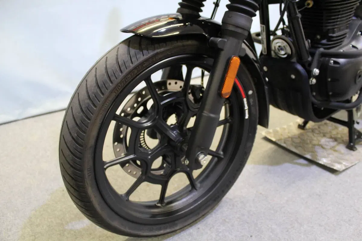 Royal Enfield HNTR 350 (2022 - 26) (15)