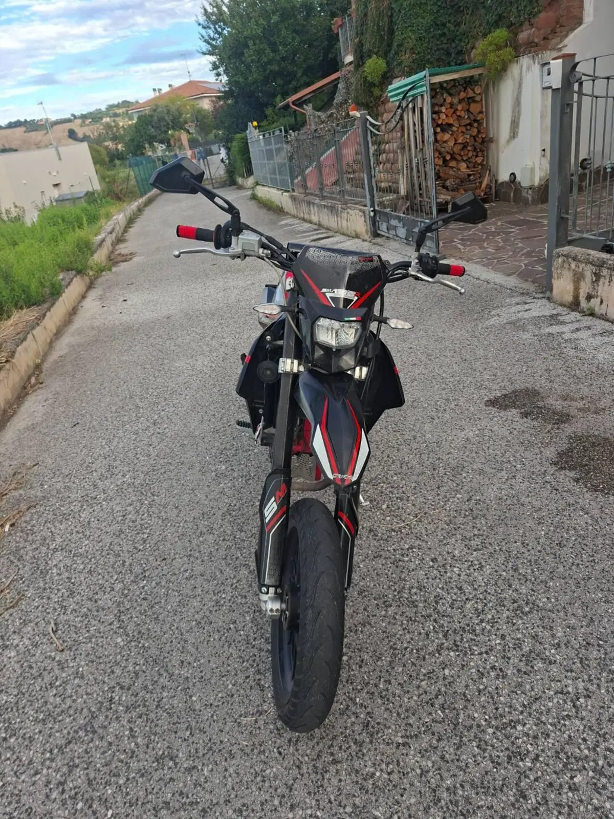 Swm SM 125 R (2022 - 24) (2)