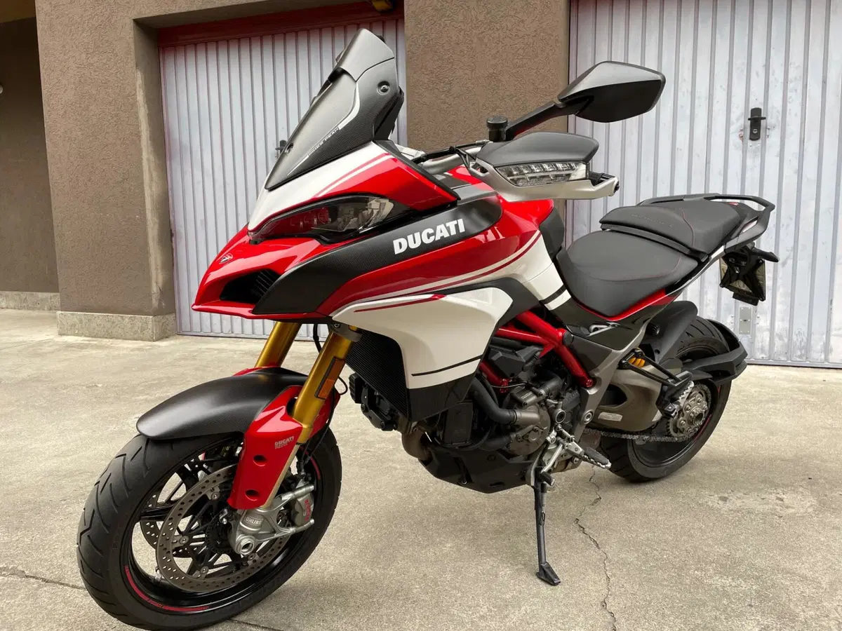 Ducati Multistrada 1200 S Pikes Peak (2016 - 17)