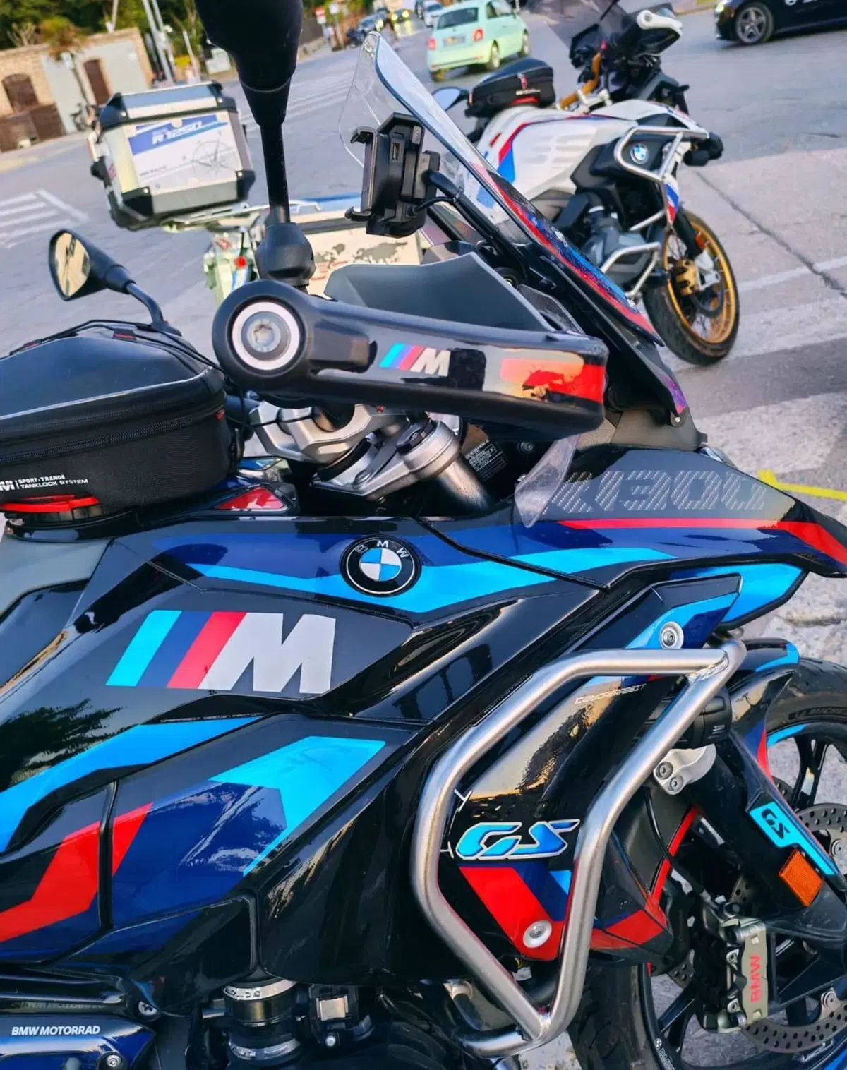 Bmw R 1300 GS Triple Black (2023 - 26) (12)