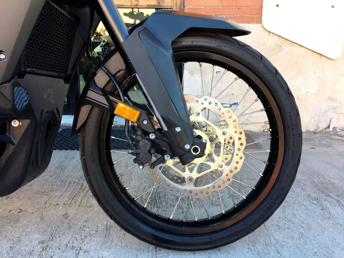 Honda Transalp XL750 (2023 - 24) (16)