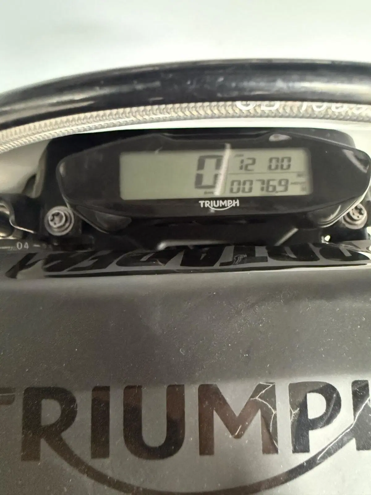 Triumph TF 250-E (2026) (5)