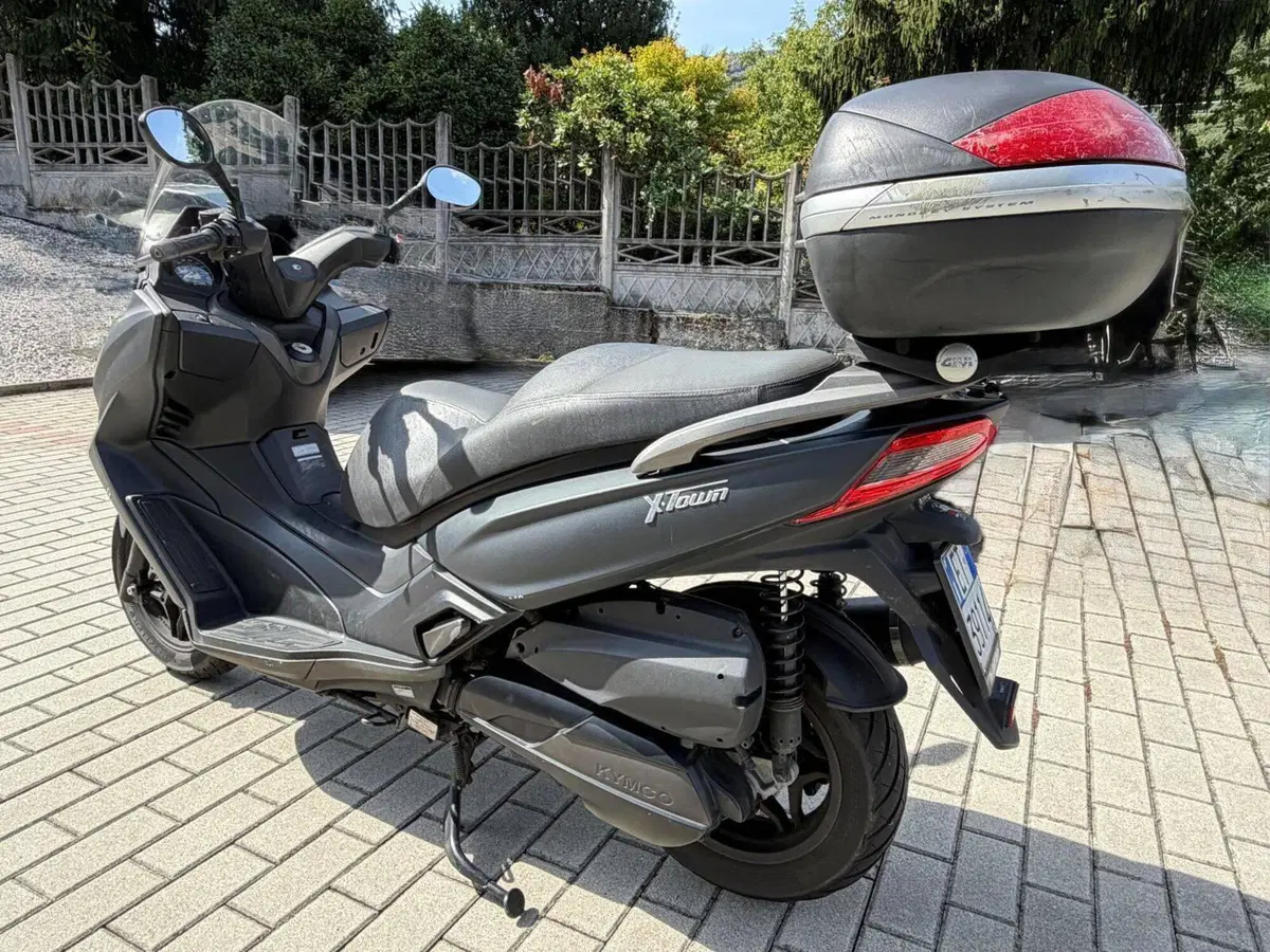 Kymco X-Town 300i City (2020) (3)
