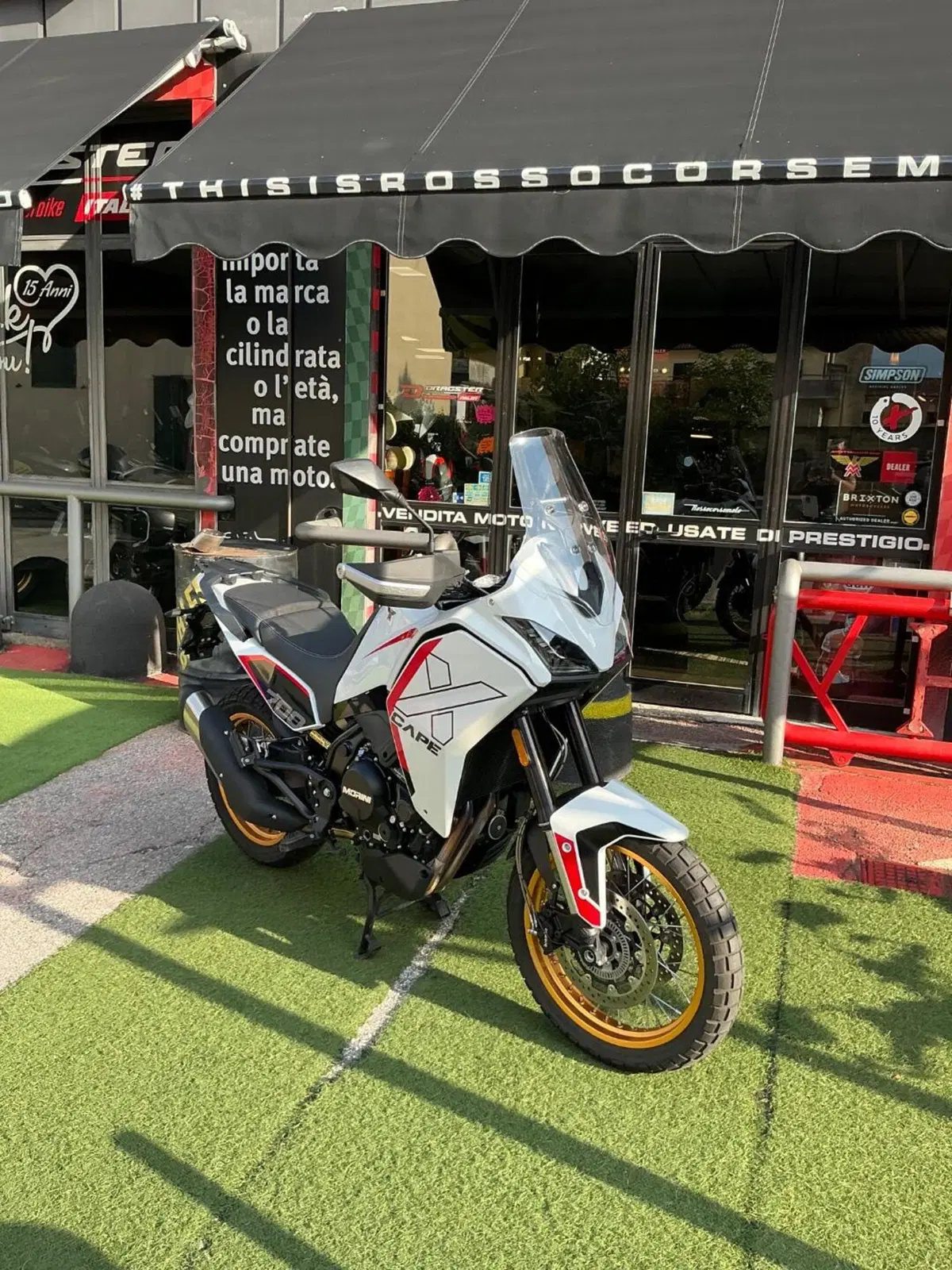 Moto Morini X-Cape 700 Gold Edition (2025 - 26) (3)