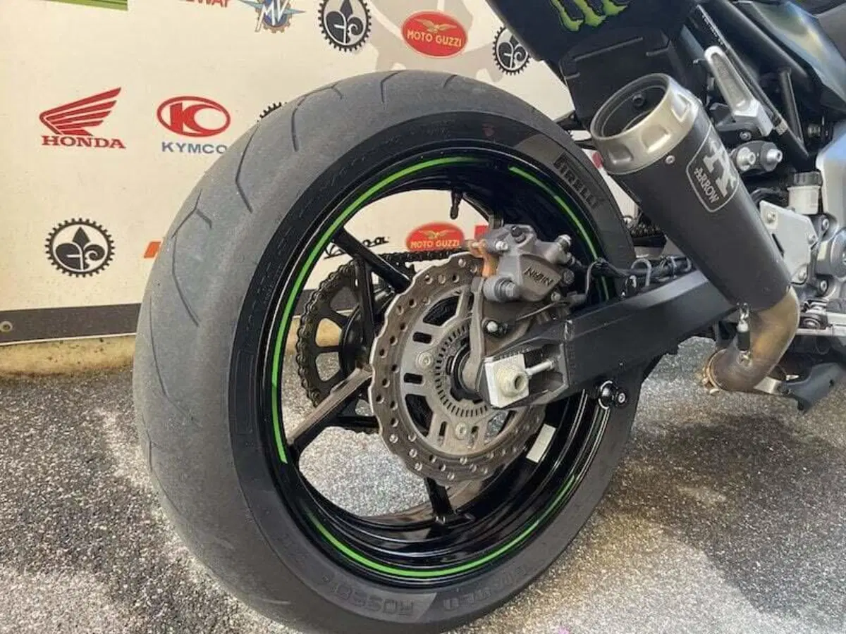 Kawasaki Z 900 (2017 - 18) (3)