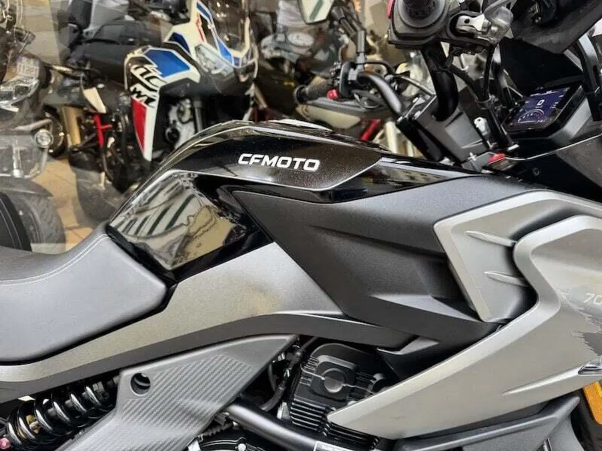 CFMOTO 700MT (2024 - 26) (8)