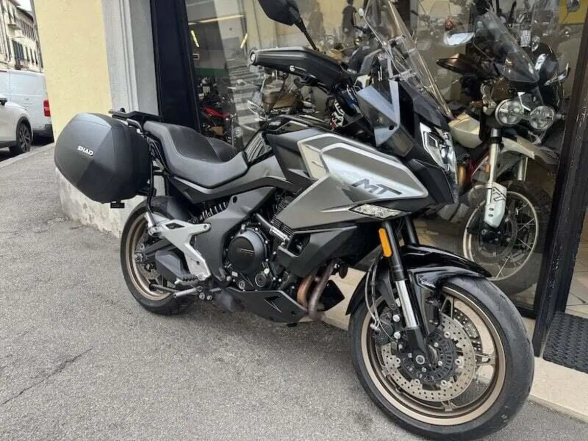 CFMOTO 700MT (2024 - 26) (11)