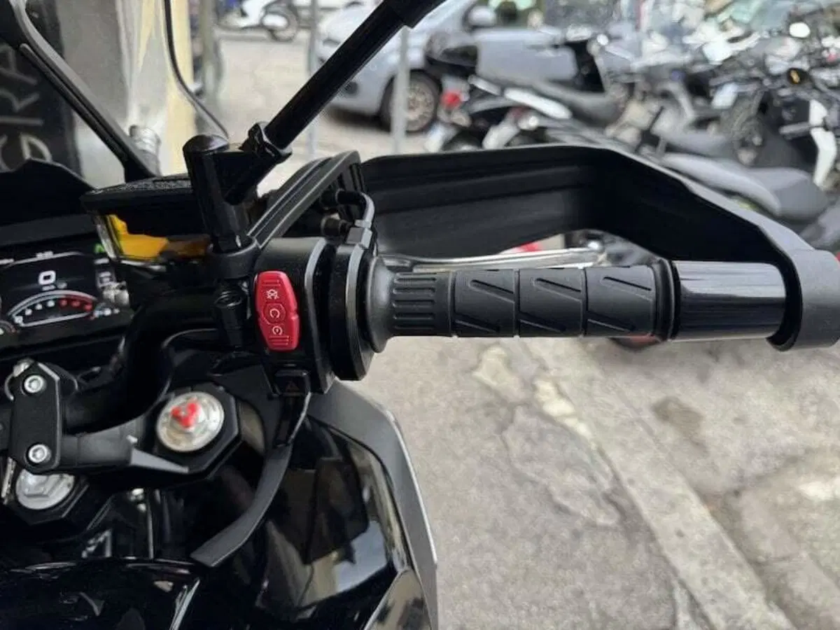 CFMOTO 700MT (2024 - 26) (19)