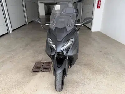 Yamaha T-Max 560 (2022 - 24) usata