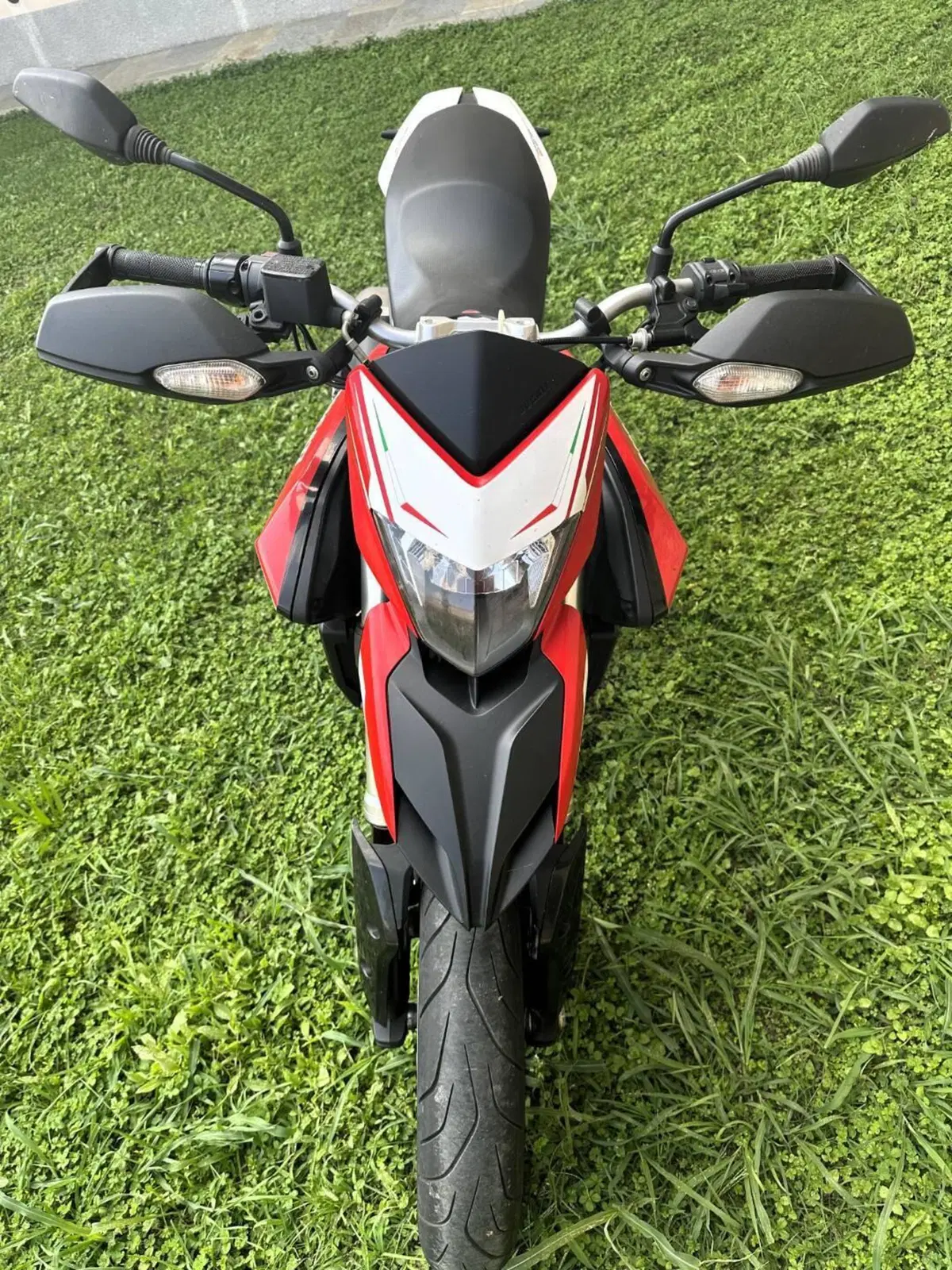 Ducati Hypermotard 821 (2013 - 15) (5)