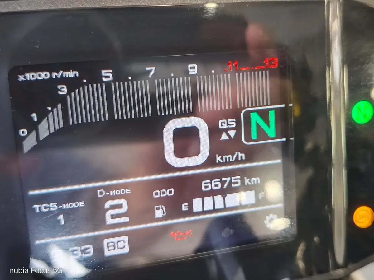 Yamaha XSR 900 (2025 - 26) (5)