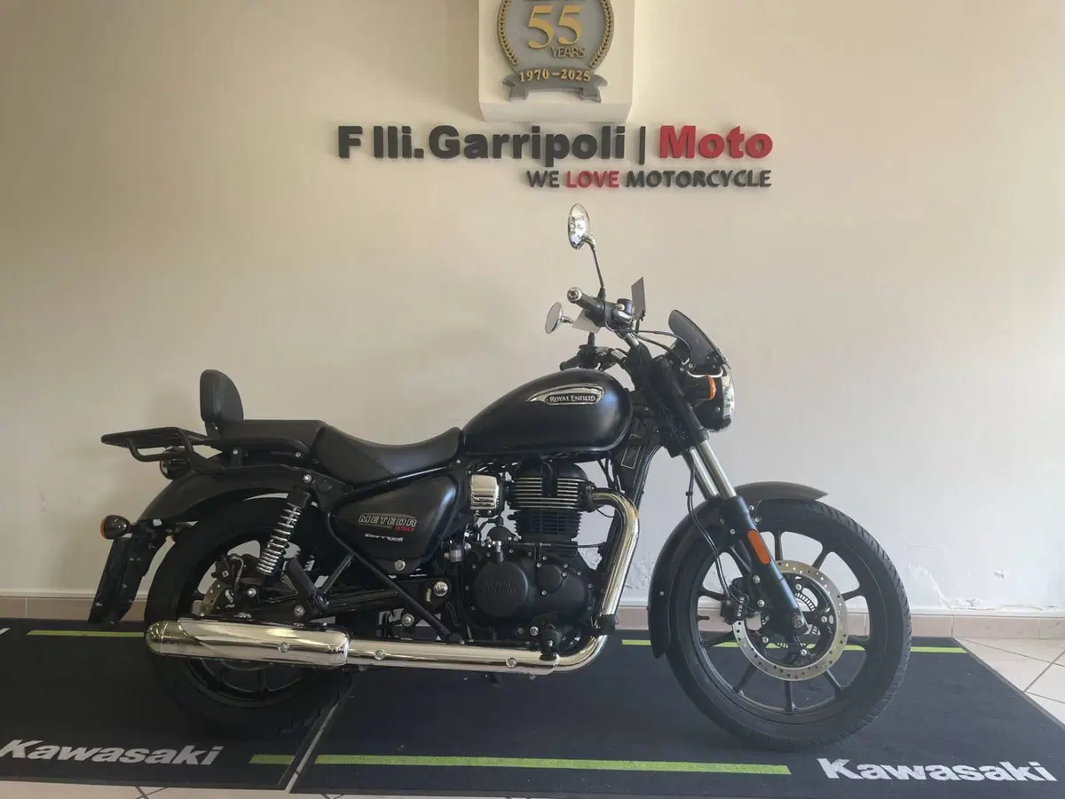 Royal Enfield Meteor 350 (2021 - 26) (2)