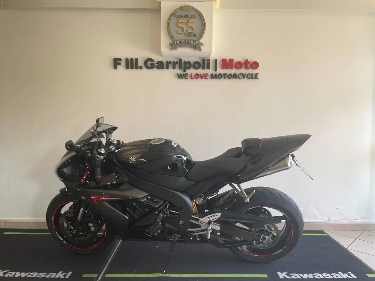 Yamaha YZF R1 (2006 - 07)