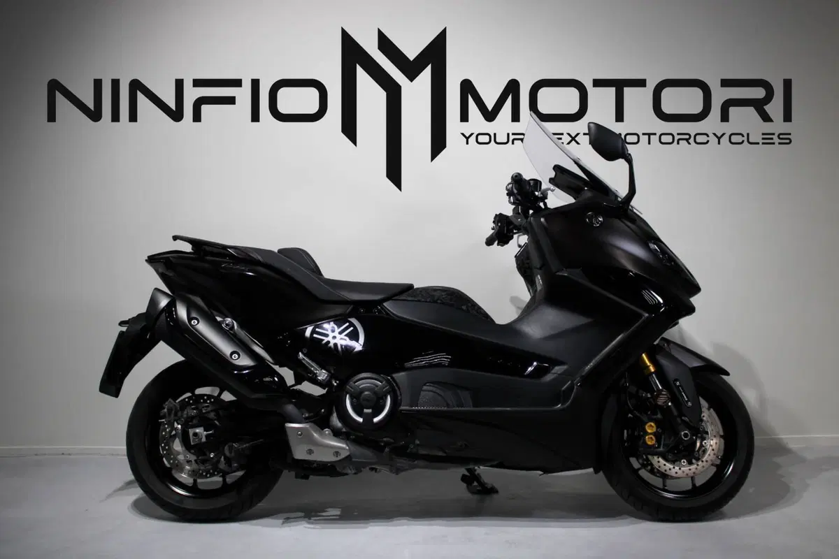 Yamaha T-Max 560 Tech Max (2022 - 24)