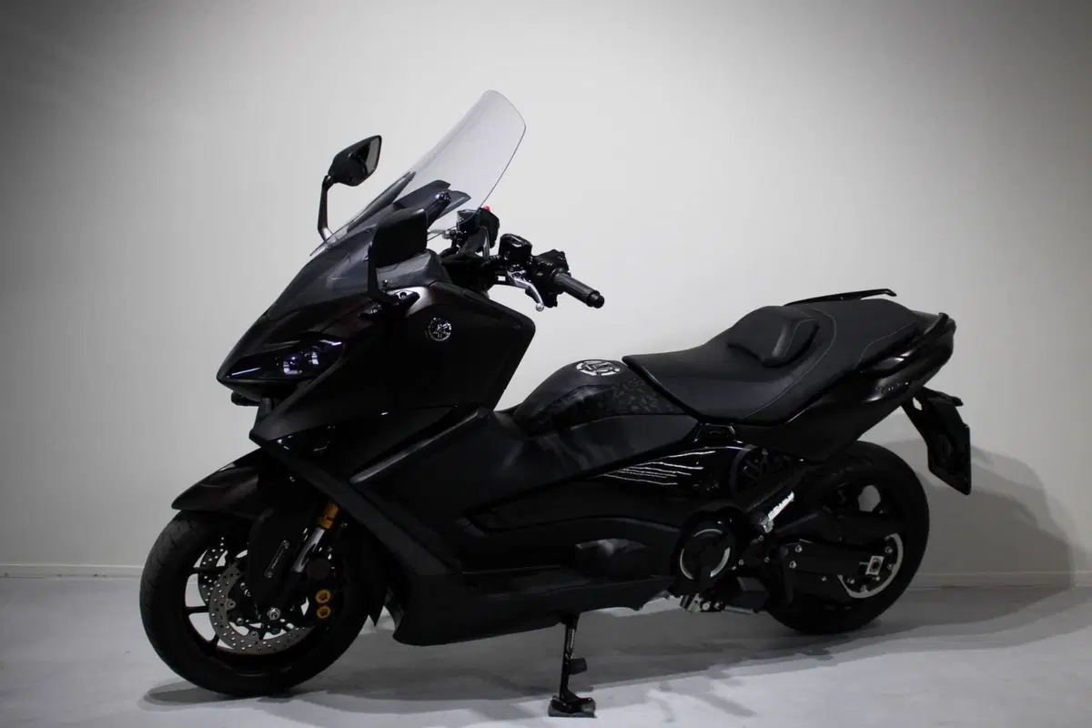 Yamaha T-Max 560 Tech Max (2022 - 24) (3)