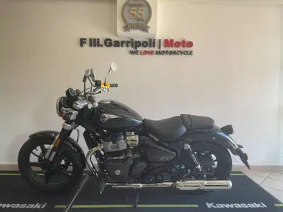 Royal Enfield Super Meteor 650 (2023 - 26) usata
