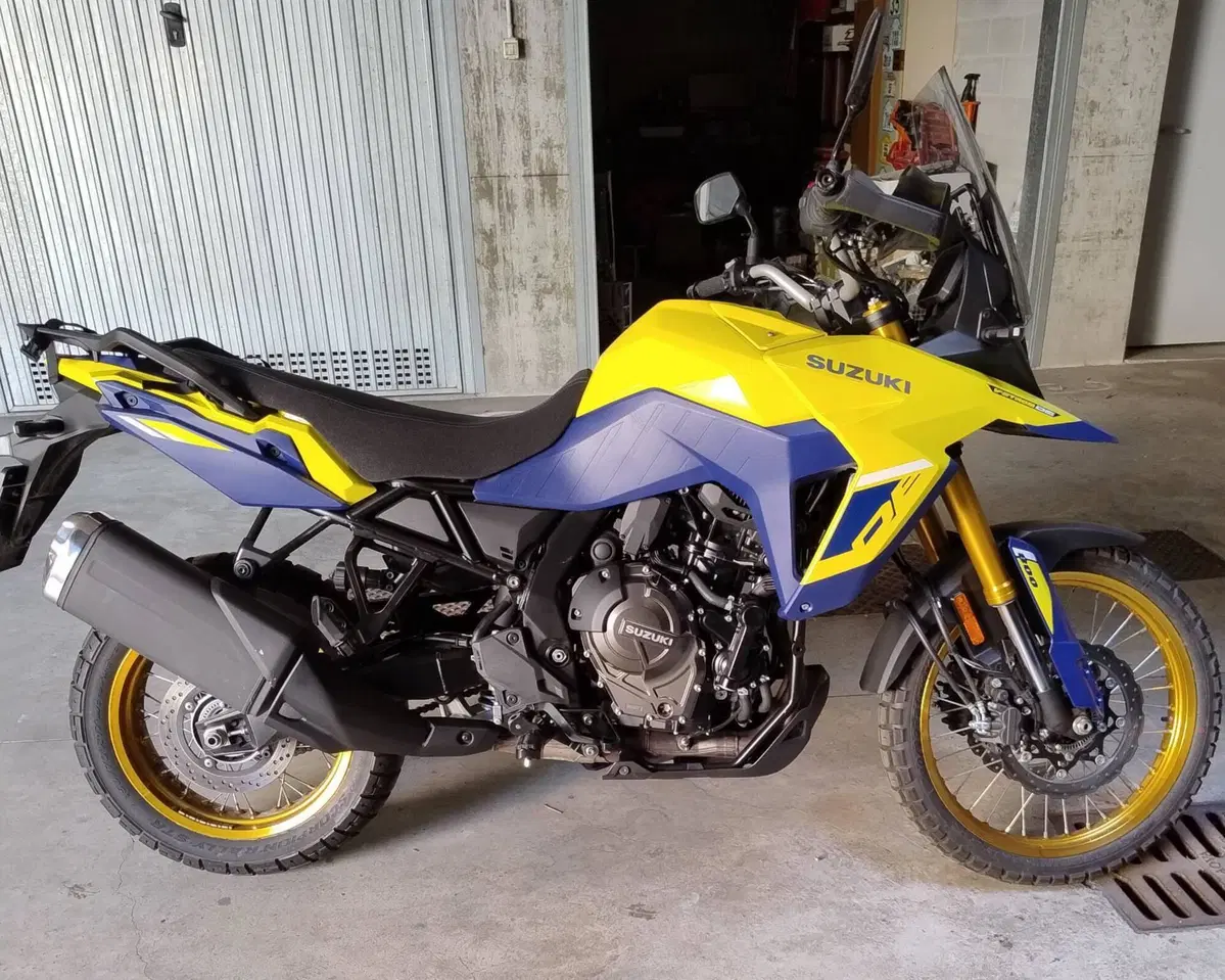 Suzuki V-Strom 800DE (2023 - 24)