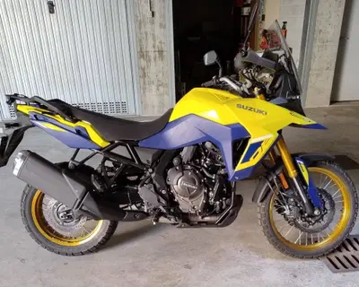 Suzuki V-Strom 800DE (2023 - 24) usata