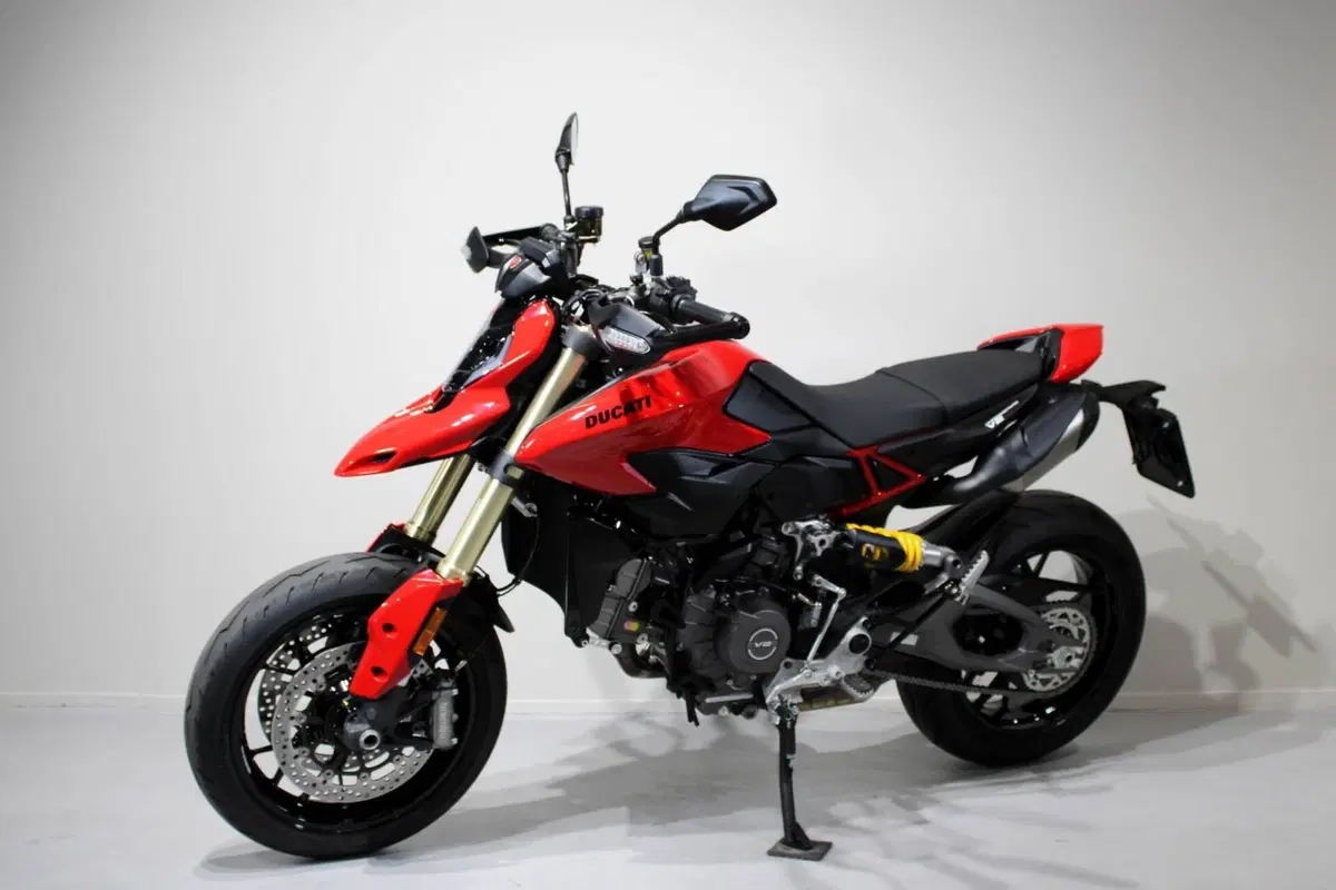 Ducati Hypermotard V2 (2026) (3)