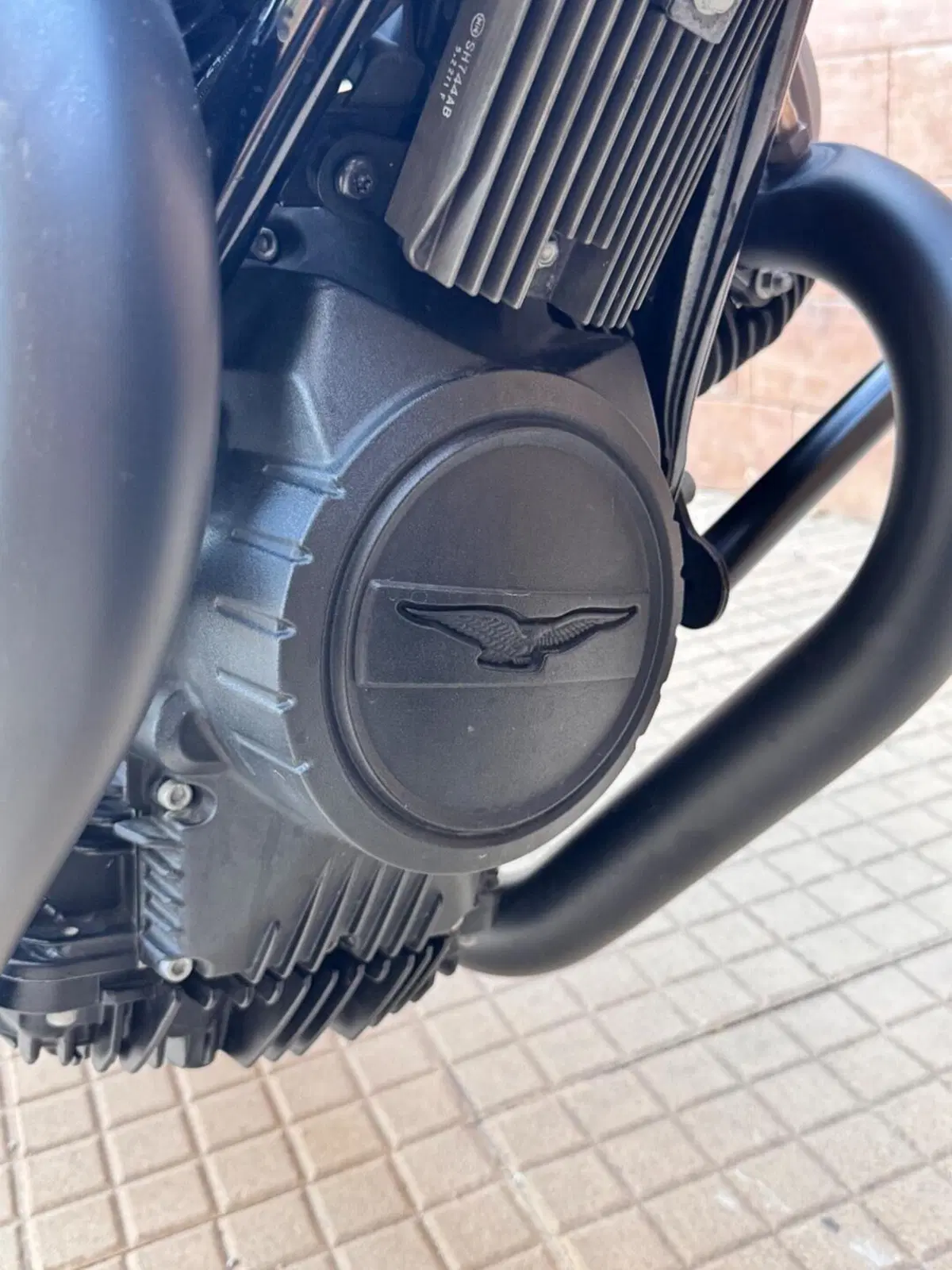 Moto Guzzi V7 Stone (2025 - 26) (4)