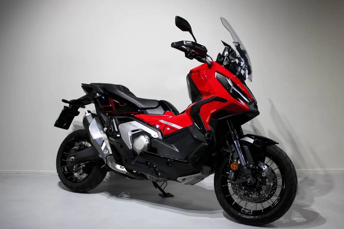 Honda X-ADV 750 DCT (2021 - 24) (2)