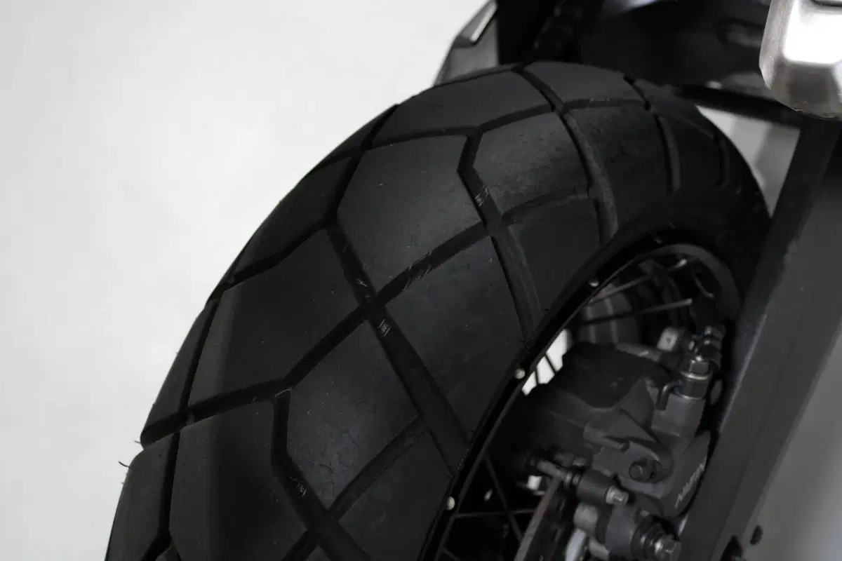 Honda X-ADV 750 DCT (2021 - 24) (8)